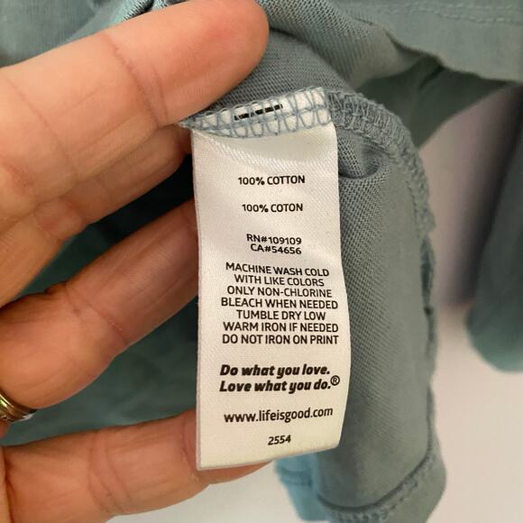 Life Is Good Women's size XL Blue Candycane Holiday Long Sleeve Crusher Tee - Picture 9 of 9